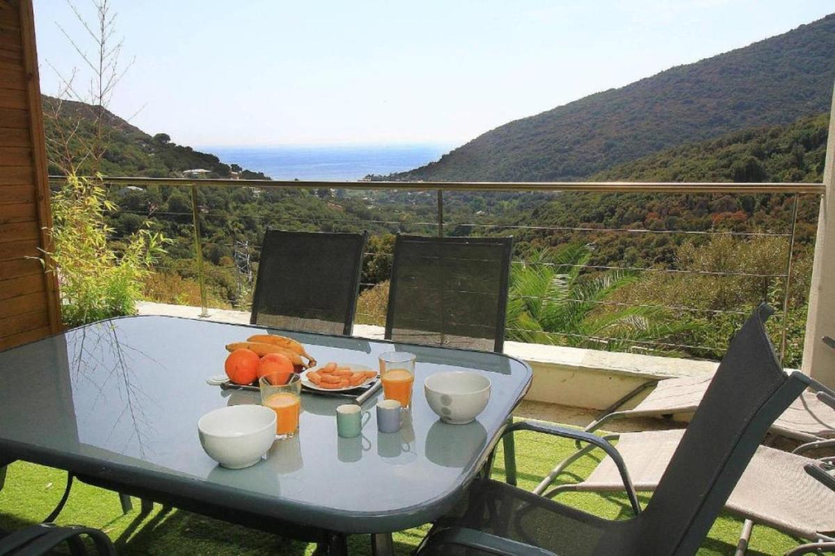 Cap Corse Uribellinu 2 Formule Petit Dejeuner Santa-Maria-di-Lota Exterior photo